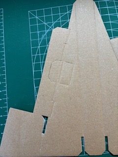 スマート本棚をデコるための道具、アートナイフ